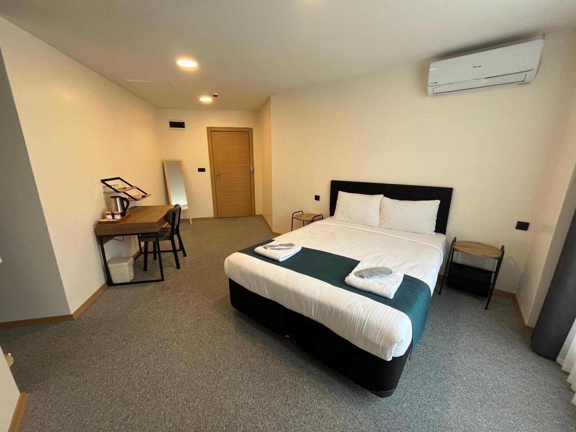 New Garden Airport Hotel Arnavutkoy Exterior foto