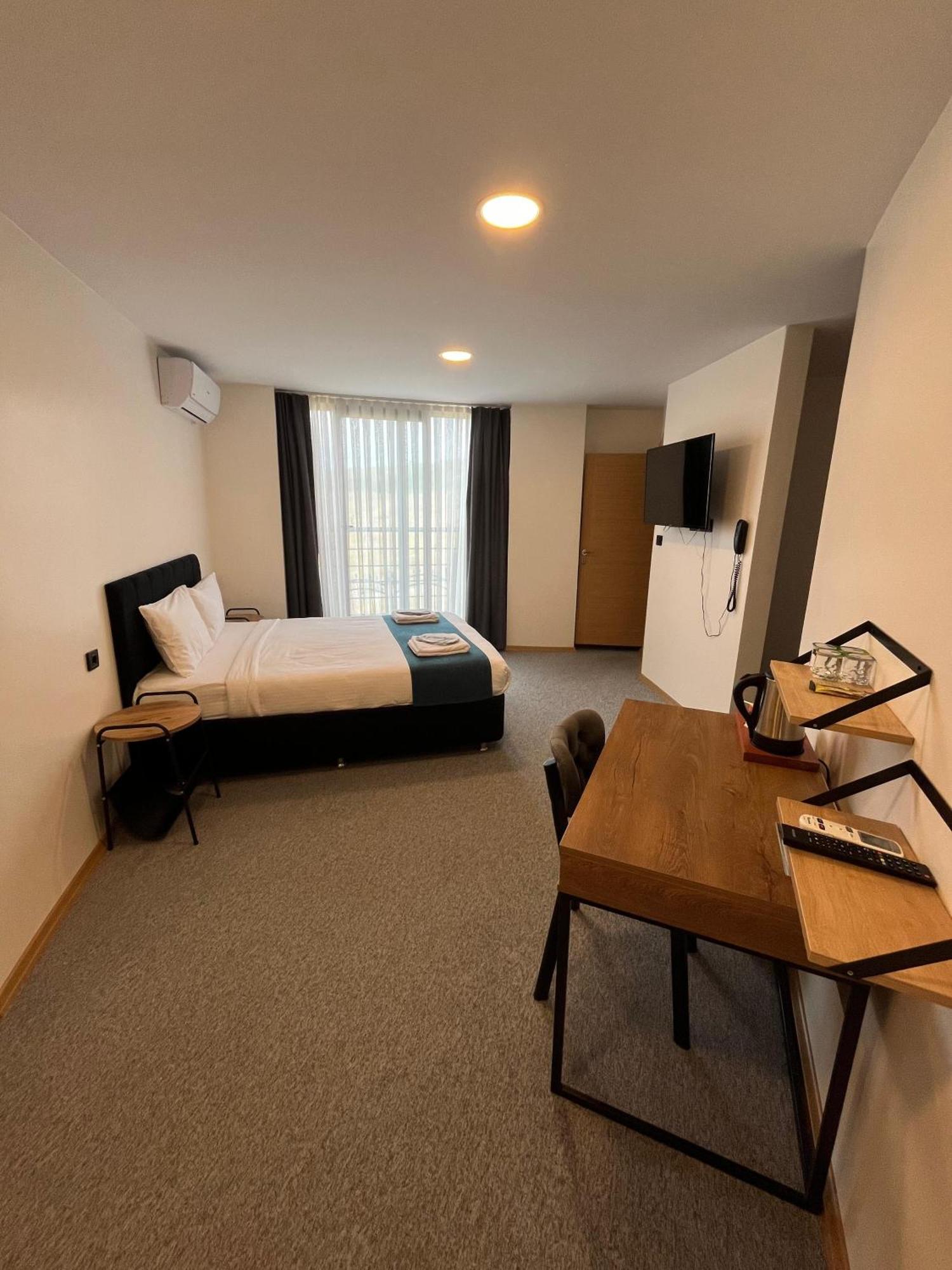 New Garden Airport Hotel Arnavutkoy Exterior foto