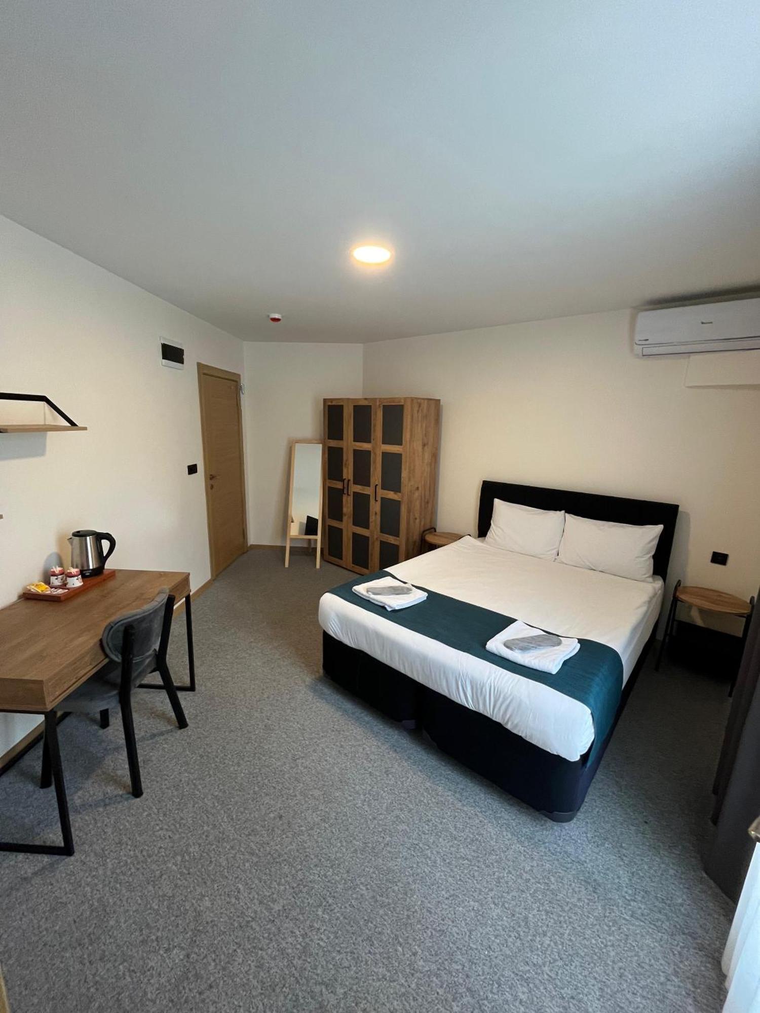 New Garden Airport Hotel Arnavutkoy Exterior foto
